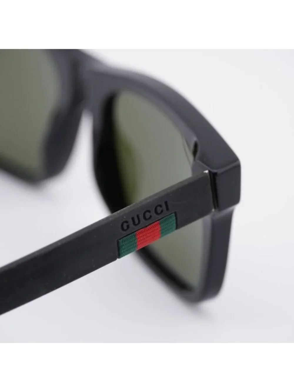Gucci GG0008S 001 Sunglasses Black Square Frame, Green  Lenses
